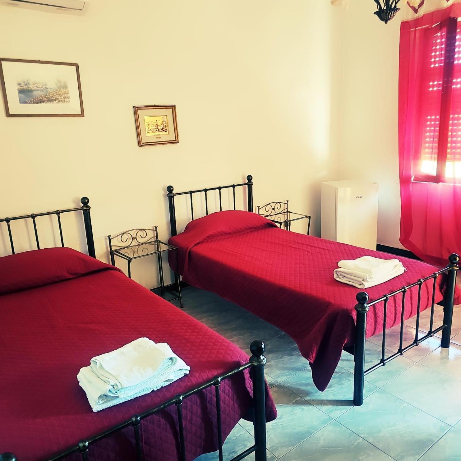 Casa Gato Gordo Bed & Breakfast Assemini Exterior foto